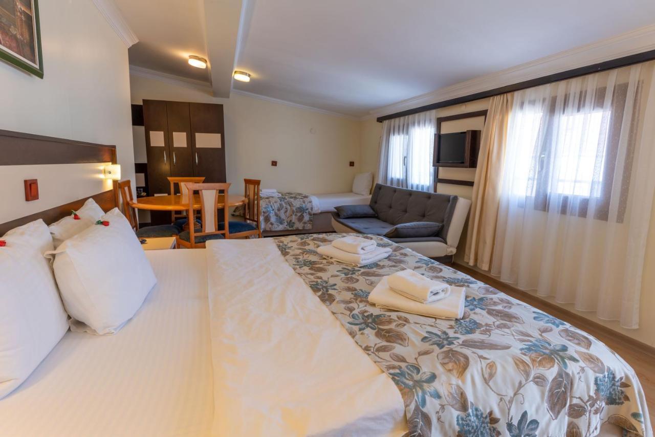 Hotel Karacam Foça Extérieur photo