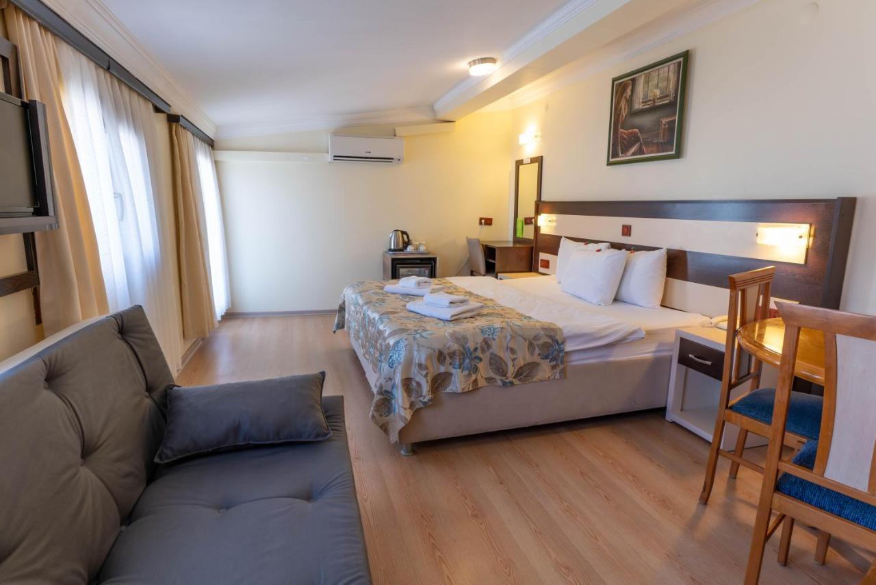 Hotel Karacam Foça Extérieur photo