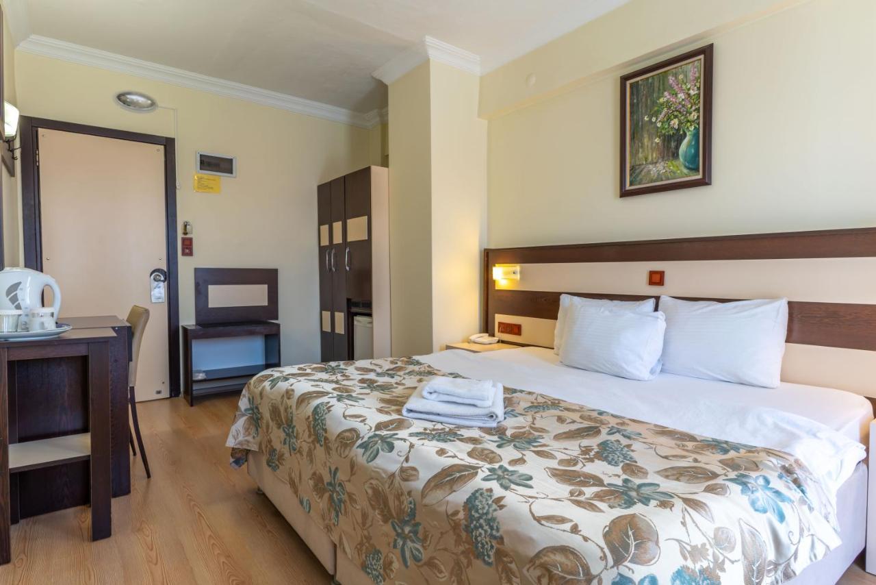 Hotel Karacam Foça Extérieur photo