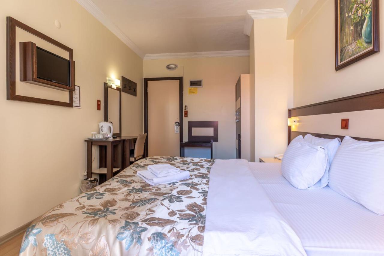 Hotel Karacam Foça Extérieur photo